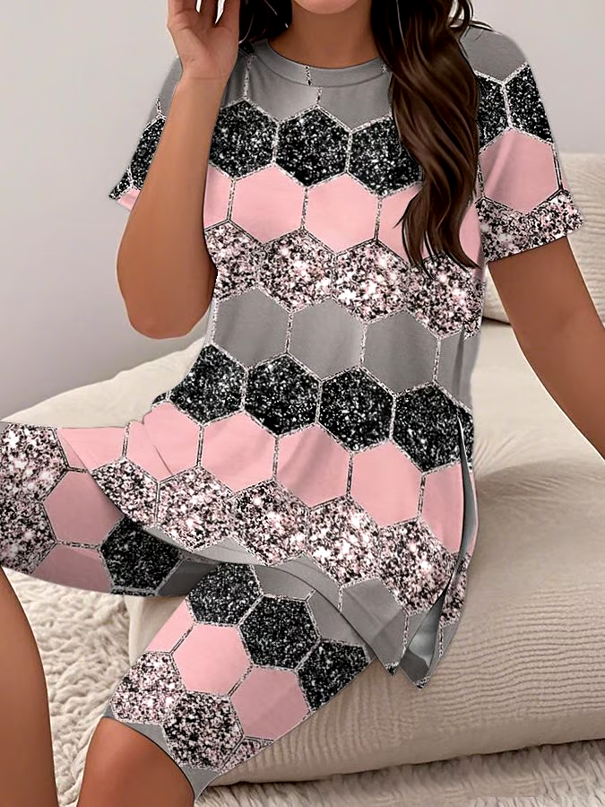 Women's Casual Round Neck Geometric  Print Short Sleeve T-Shirt Shorts Set Women's Casual Round Neck Geometric  Print Short Sleeve T-Shirt Shorts Set