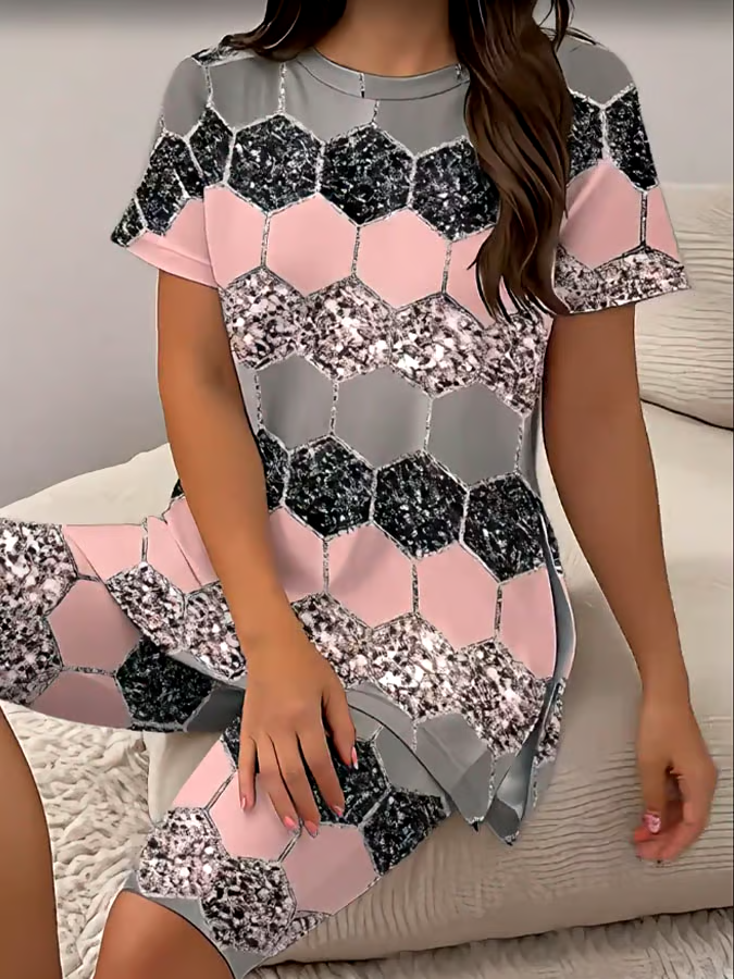 Women's Casual Round Neck Geometric  Print Short Sleeve T-Shirt Shorts Set Women's Casual Round Neck Geometric  Print Short Sleeve T-Shirt Shorts Set